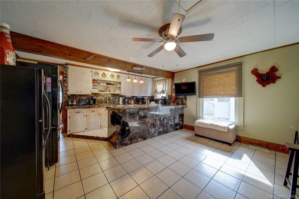 613 Old Centergrove Road Kannapolis, NC 28083 - Photo 18 of 35 Gallery Image 18