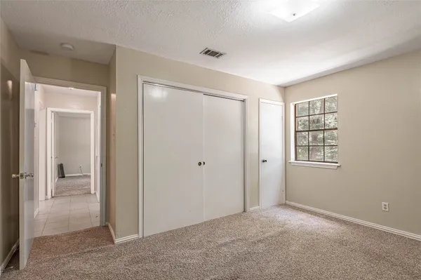 $1,100 | 2401 Sycamore Avenue, Unit E3, Huntsville, TX 77340