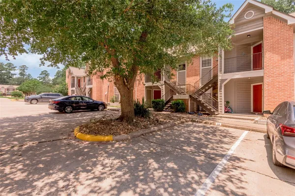 $1,100 | 2401 Sycamore Avenue, Unit E3, Huntsville, TX 77340