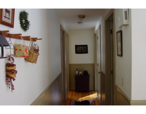 1086 Burts Pit Road Northampton, MA 01062 - Photo 2 of 7 Gallery Image 2