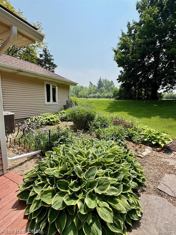9010 Gale Road Goodrich, MI 48438 - Photo 9 of 52