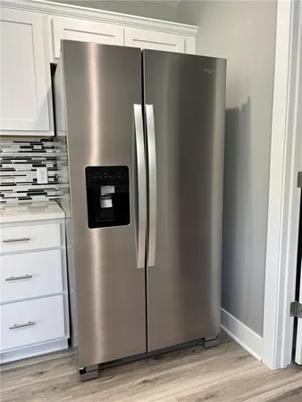 $300,000 | 4909 South Creek Wood Drive, St. Joseph, MO 64507