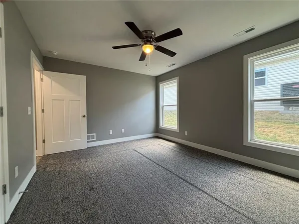 $300,000 | 4909 South Creek Wood Drive, St. Joseph, MO 64507