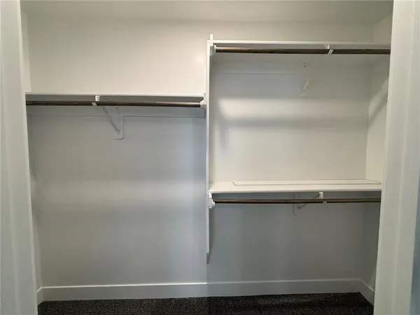 $300,000 | 4909 South Creek Wood Drive, St. Joseph, MO 64507