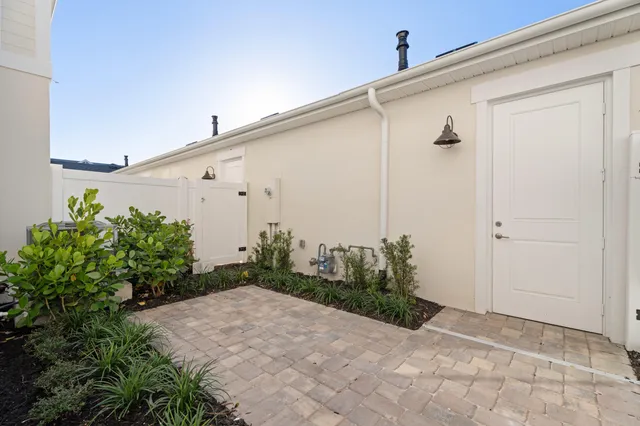 a view of entrance front of house