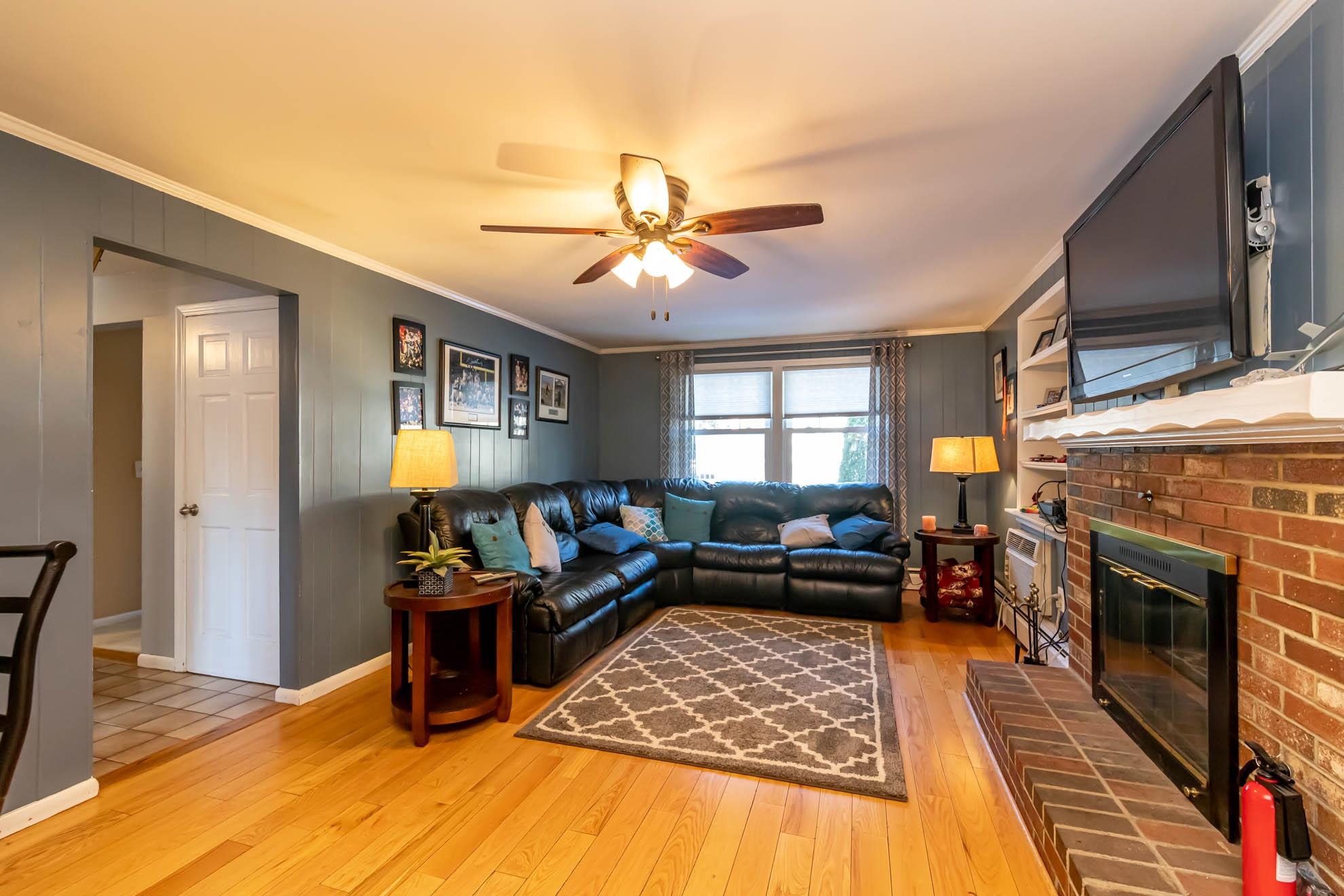 10 Todd Road Nashua, NH 03064 - Photo 12 of 30