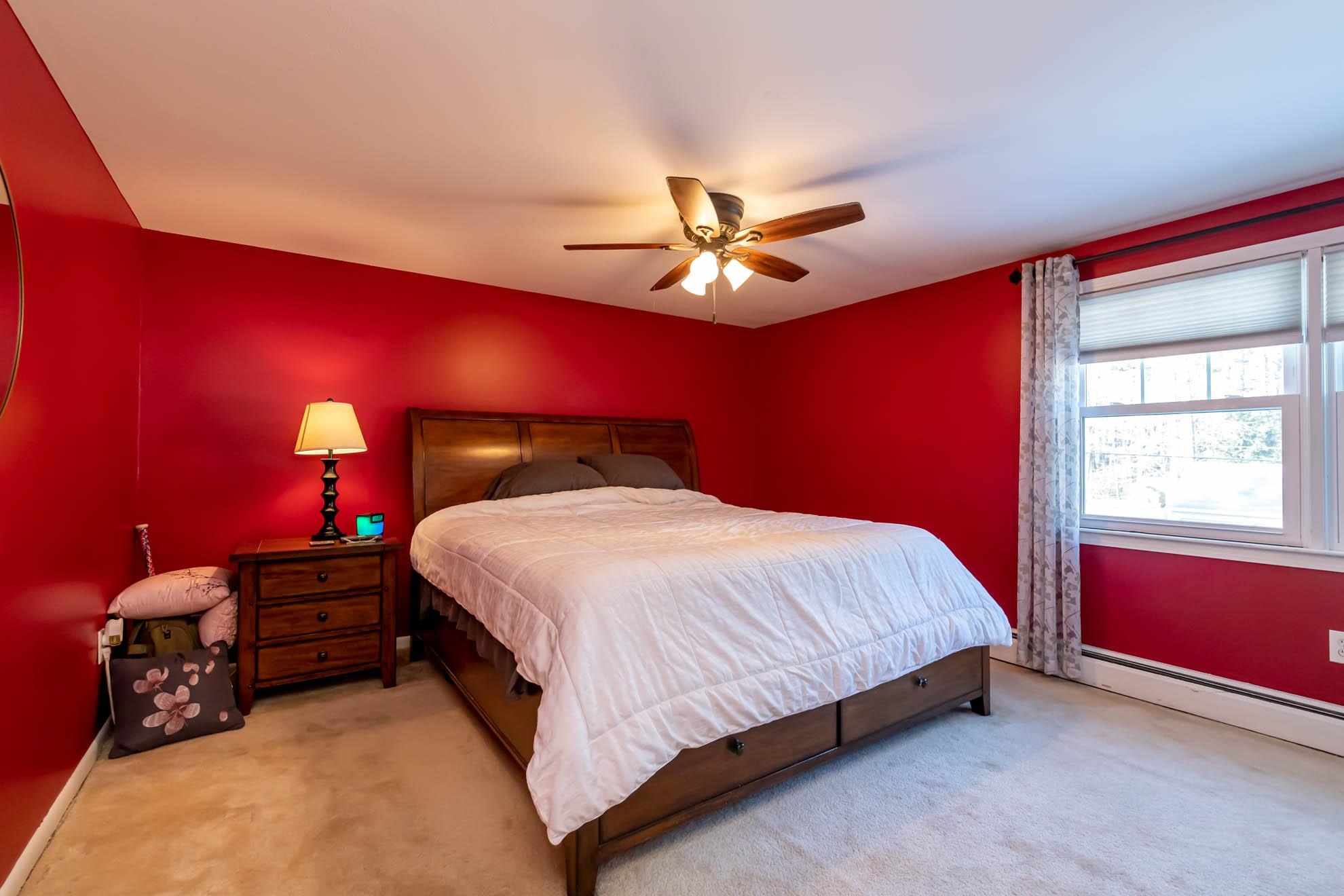 10 Todd Road Nashua, NH 03064 - Photo 15 of 30