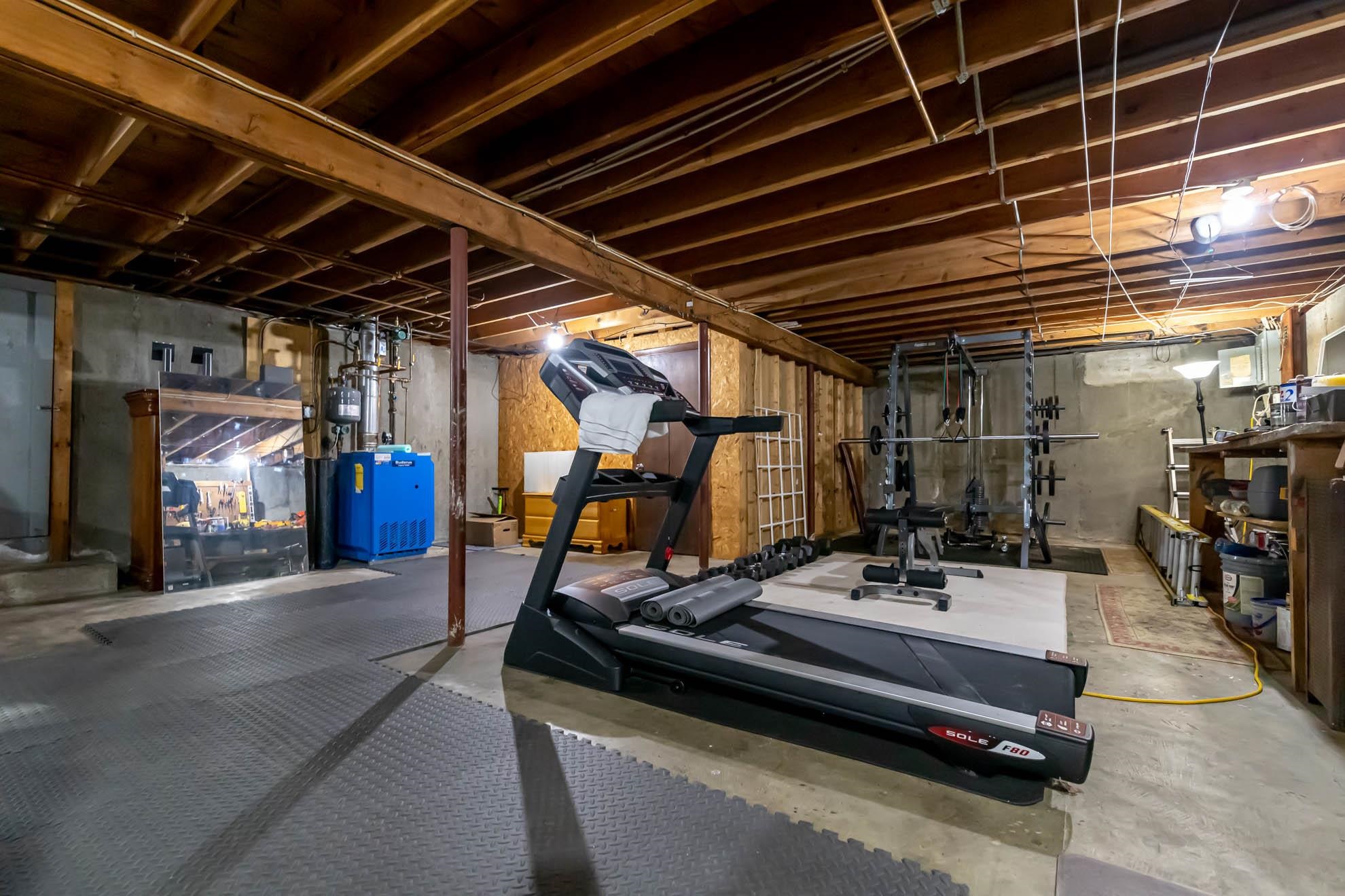 10 Todd Road Nashua, NH 03064 - Photo 23 of 30