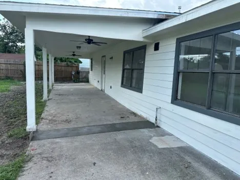 $1,995 | 2318 Kingsdale Drive, Deer Park, TX 77536