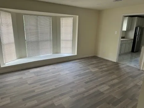 $1,995 | 2318 Kingsdale Drive, Deer Park, TX 77536