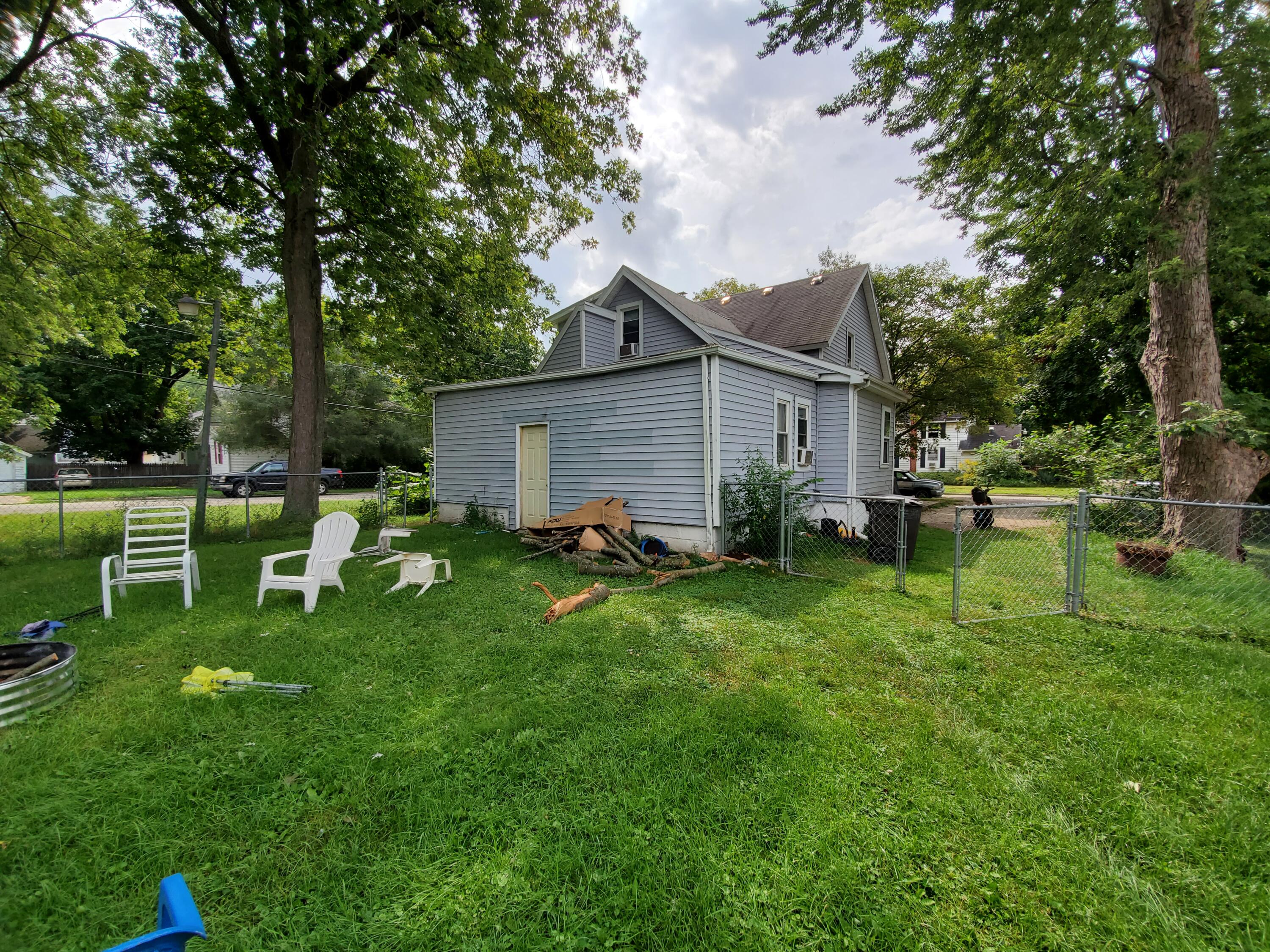 234 Rosedale Place Jackson, MI 49203 - Photo 7 of 21 20210827_115147