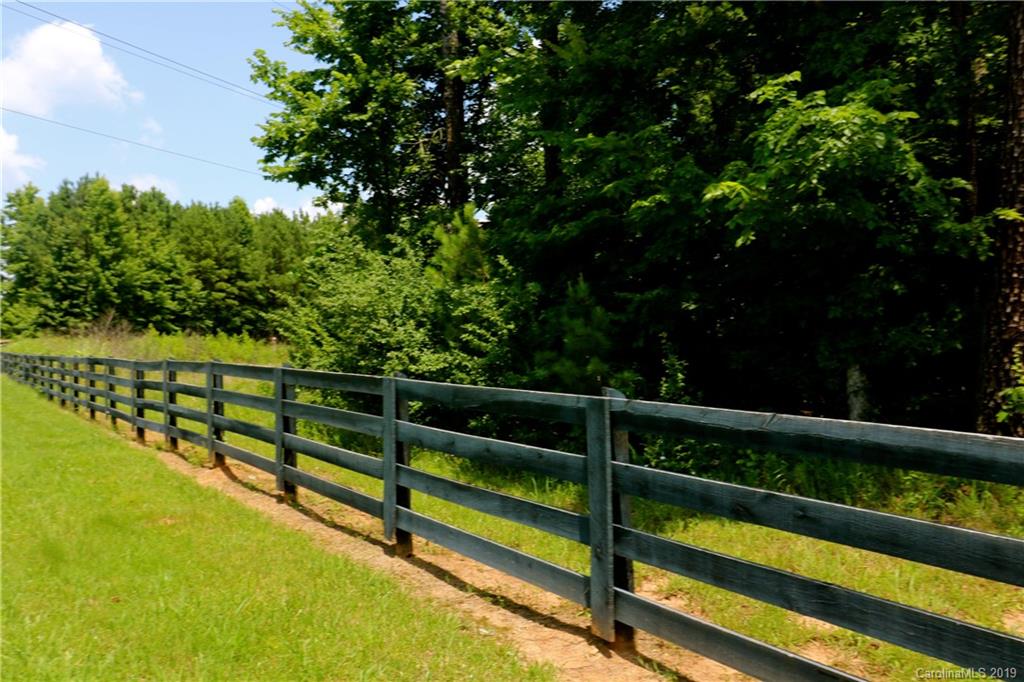 12 Sierra Road, Unit 12 York, SC 29745 - Photo 2 of 5
