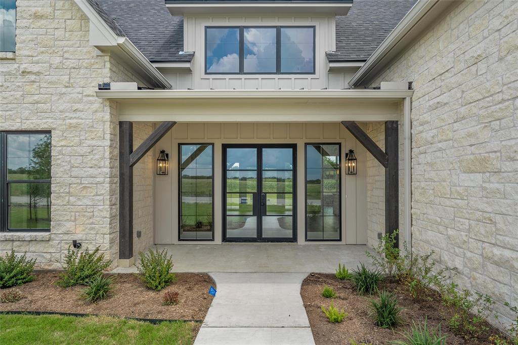 358 Lacek Mill Road China Spring, TX 76633 - Photo 4 of 40