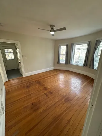 $3,000 | 9 Station Road, Unit 2, Salem, MA 01970