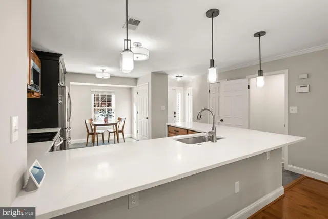 $685,000 | 6066 Heatherwood Drive, Alexandria, VA 22310