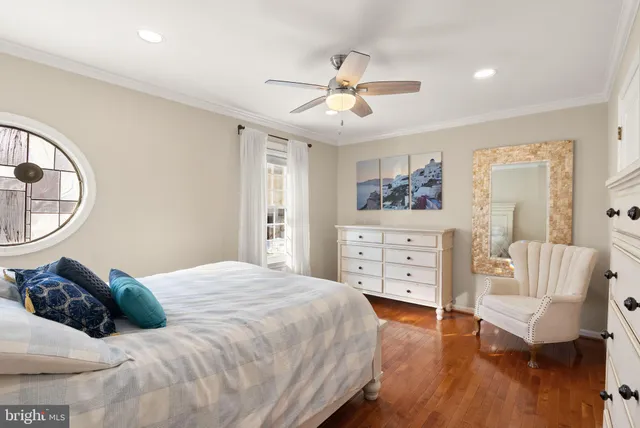 $685,000 | 6066 Heatherwood Drive, Alexandria, VA 22310