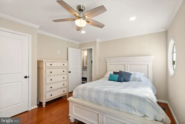 $685,000 | 6066 Heatherwood Drive, Alexandria, VA 22310