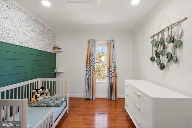 $685,000 | 6066 Heatherwood Drive, Alexandria, VA 22310