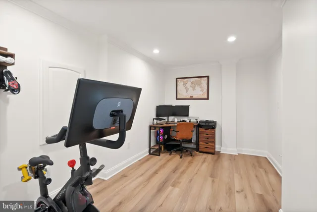 $685,000 | 6066 Heatherwood Drive, Alexandria, VA 22310