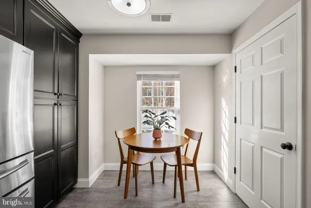 $685,000 | 6066 Heatherwood Drive, Alexandria, VA 22310