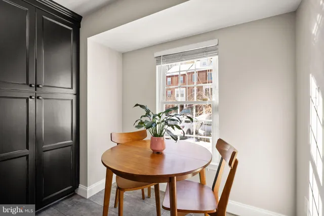 $685,000 | 6066 Heatherwood Drive, Alexandria, VA 22310