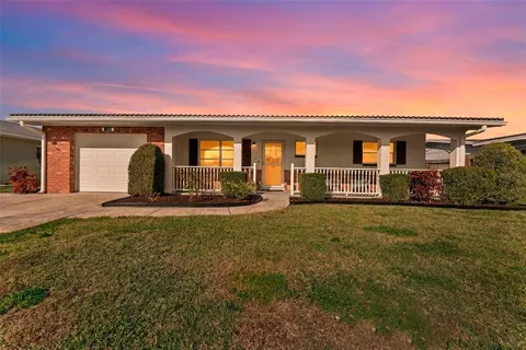 $325,000 | 11095 87th Avenue, Seminole, FL 33772