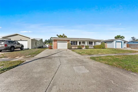 $325,000 | 11095 87th Avenue, Seminole, FL 33772