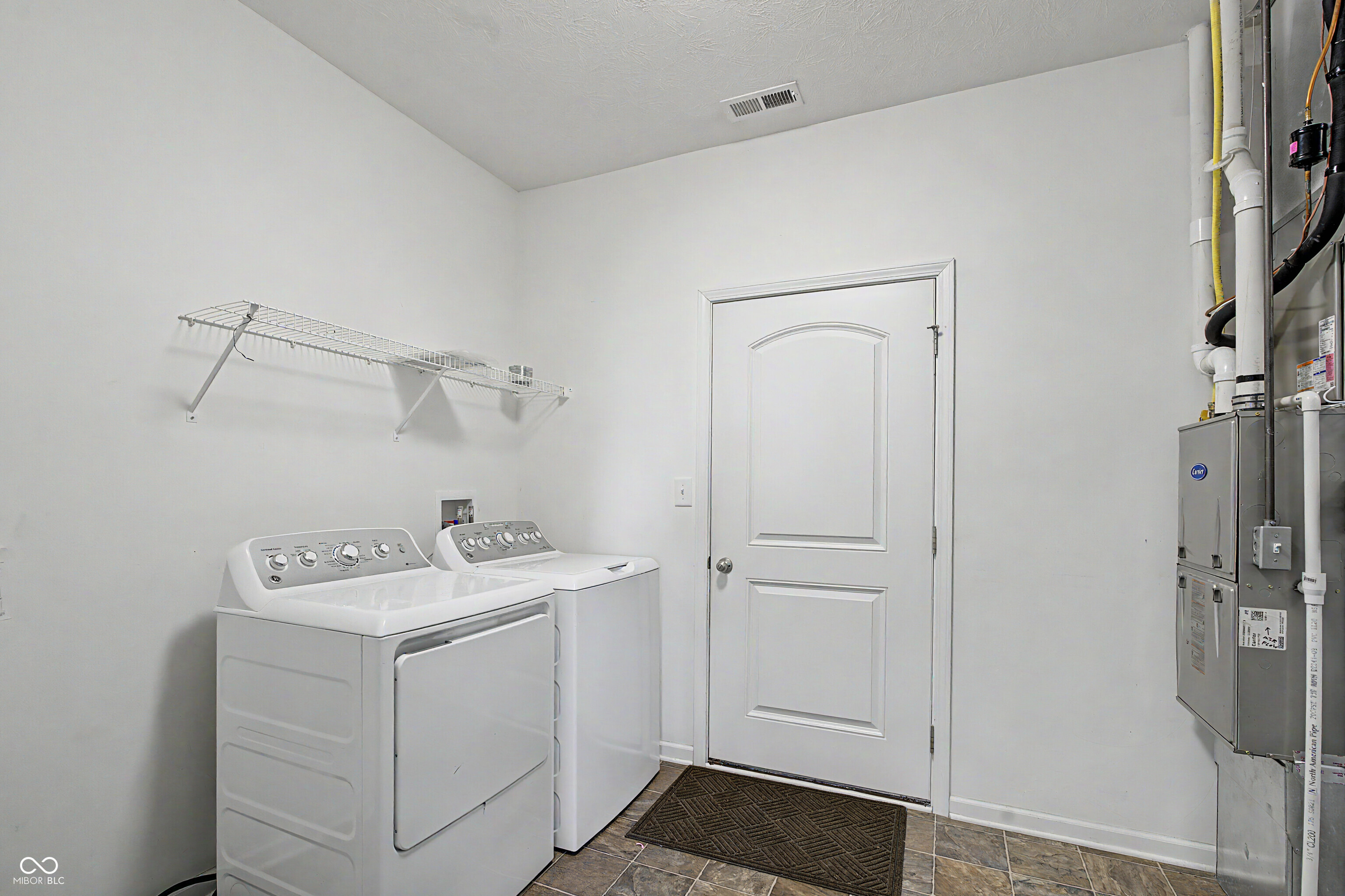 5250 Hearst Lane Indianapolis, IN 46239 - Photo 21 of 33