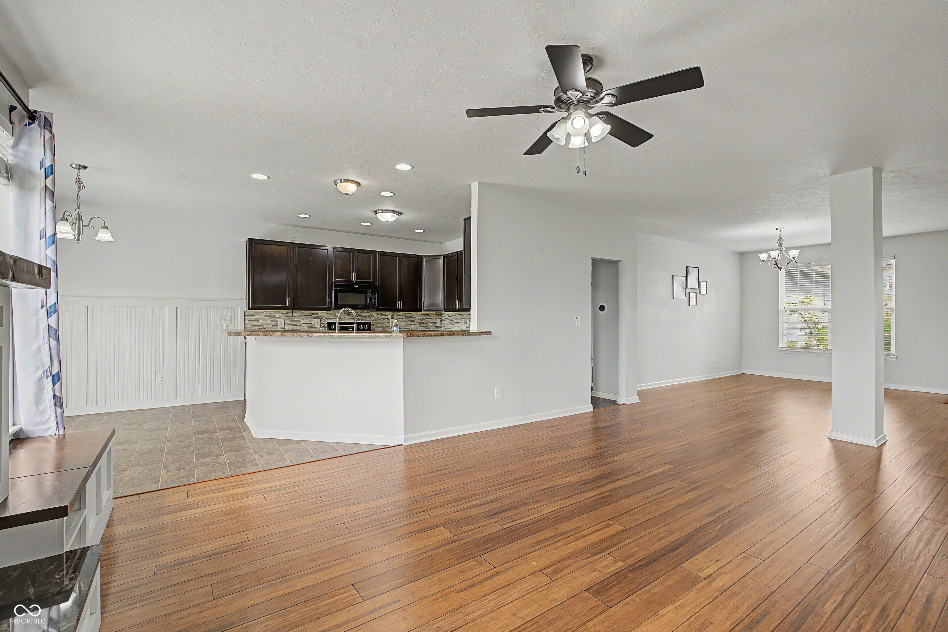 5250 Hearst Lane Indianapolis, IN 46239 - Photo 10 of 33