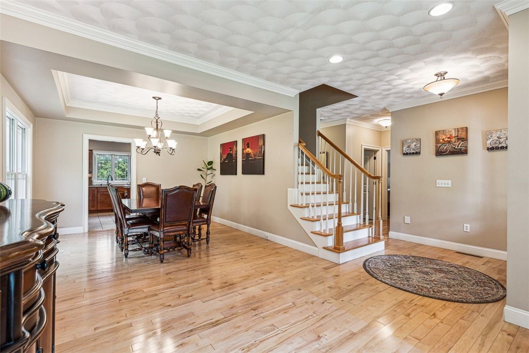 25 Shannon Road Exeter, RI 02822 - Photo 5 of 43 Dining room