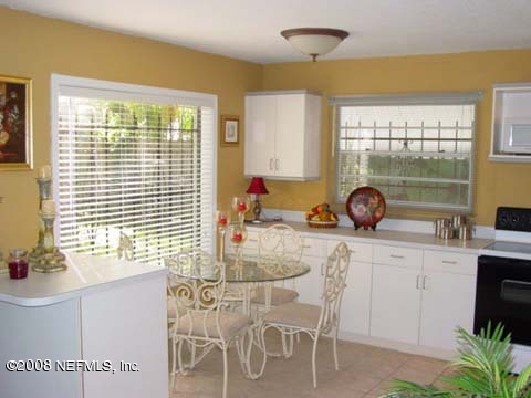 1523 Griflet Road Jacksonville, FL 32211 - Photo 9 of 9 Dining Area