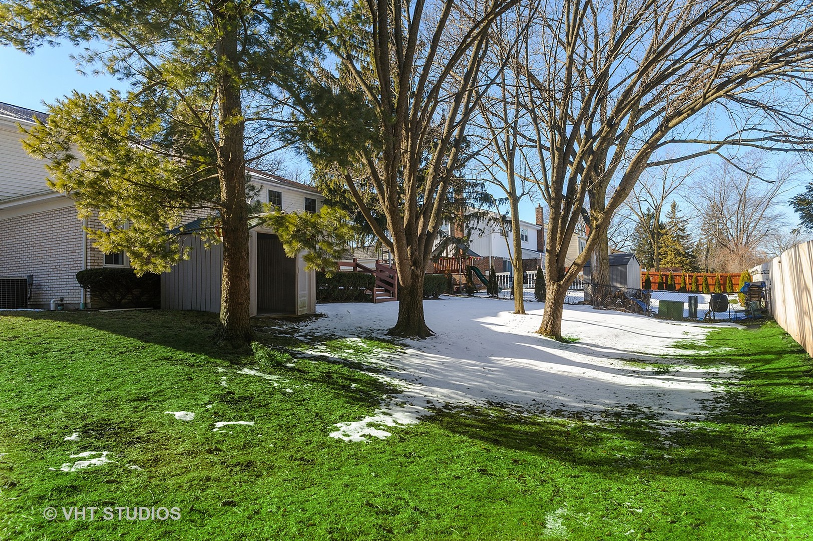 1070 Summit Drive Deerfield, IL 60015 - Photo 29 of 32