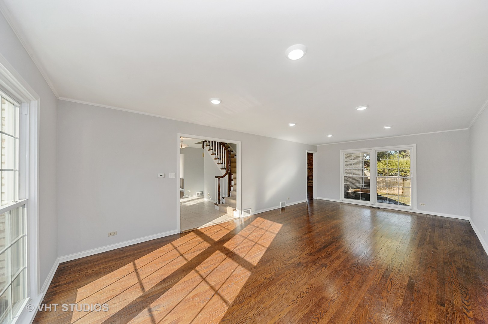 1070 Summit Drive Deerfield, IL 60015 - Photo 10 of 32