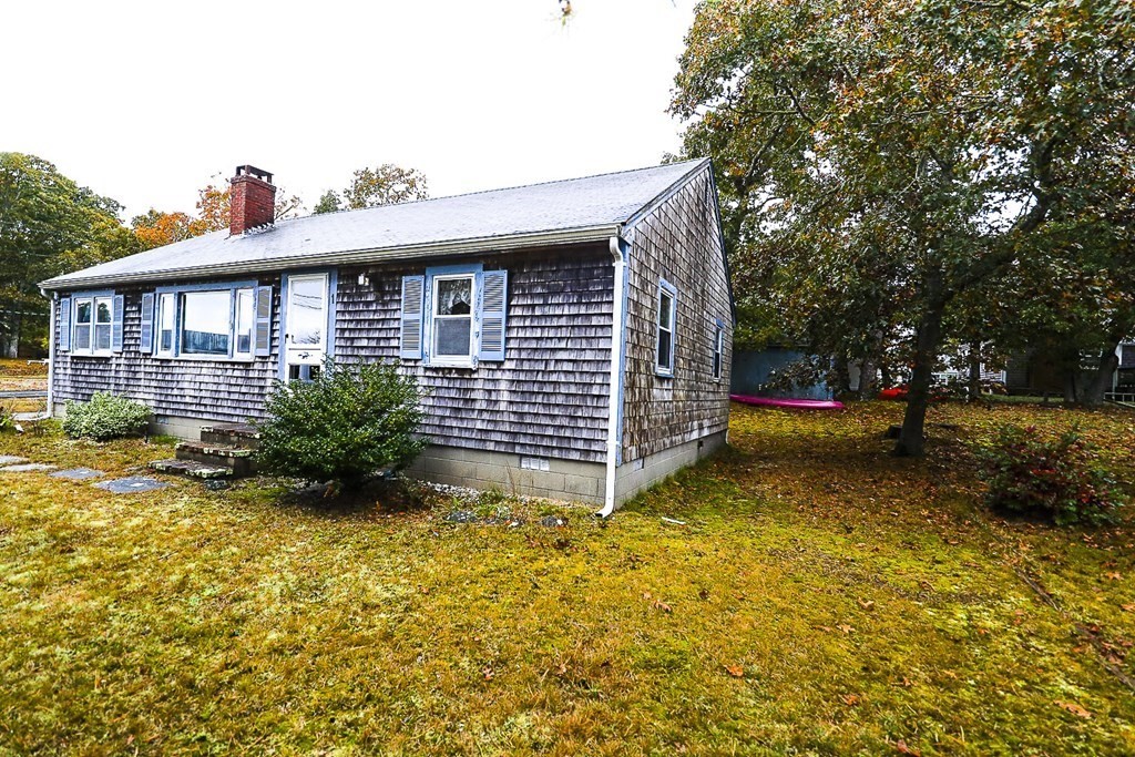 1 Labrador Road West Dennis, MA 02670 - Photo 4 of 29 Gallery Image 4
