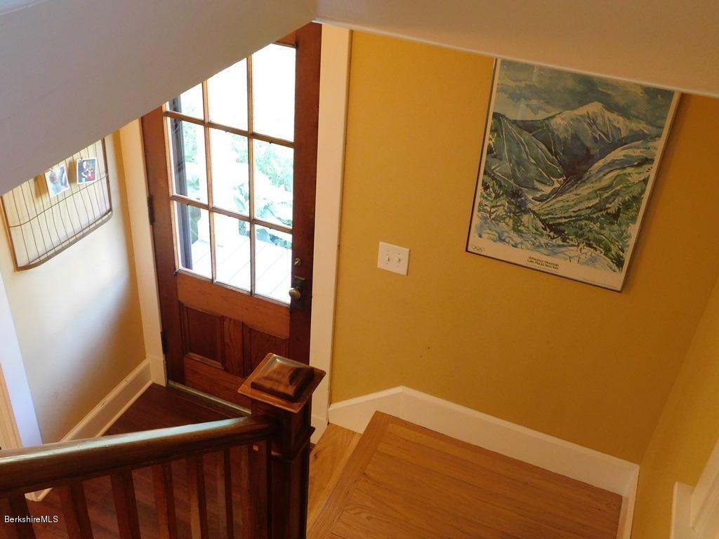 907 North Hoosac Road Williamstown, MA 01267 - Photo 12 of 24 Stairs