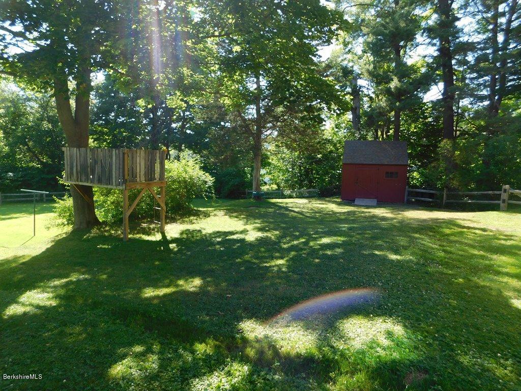 907 North Hoosac Road Williamstown, MA 01267 - Photo 23 of 24 Yard 3