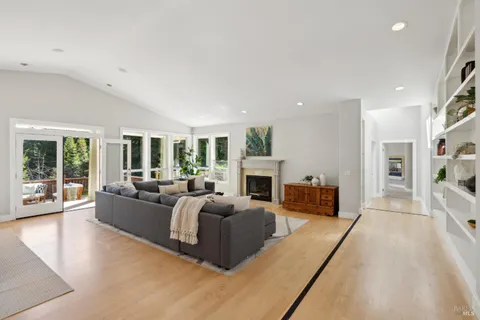 $1,595,000 | 3750 Deer Meadow Lane, Occidental, CA 95465