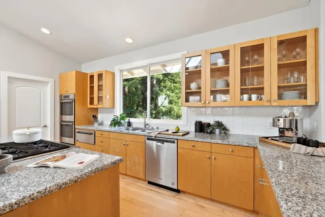 $1,595,000 | 3750 Deer Meadow Lane, Occidental, CA 95465