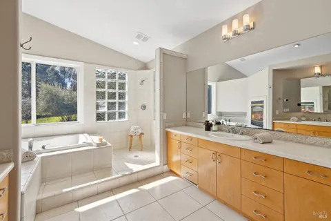 $1,595,000 | 3750 Deer Meadow Lane, Occidental, CA 95465