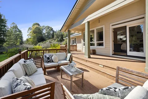 $1,595,000 | 3750 Deer Meadow Lane, Occidental, CA 95465