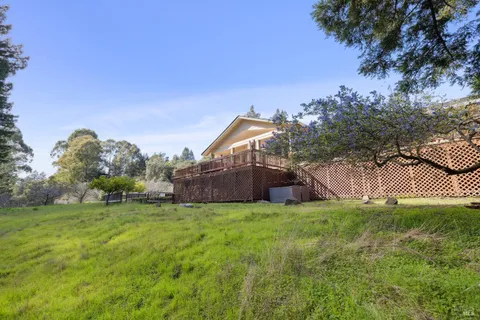 $1,595,000 | 3750 Deer Meadow Lane, Occidental, CA 95465