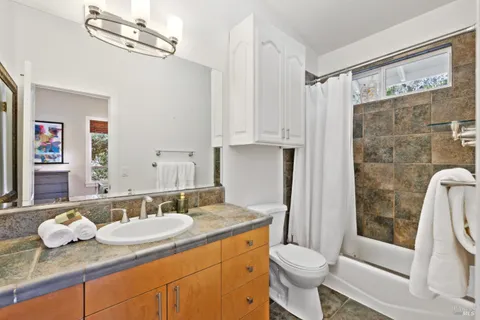 $1,595,000 | 3750 Deer Meadow Lane, Occidental, CA 95465