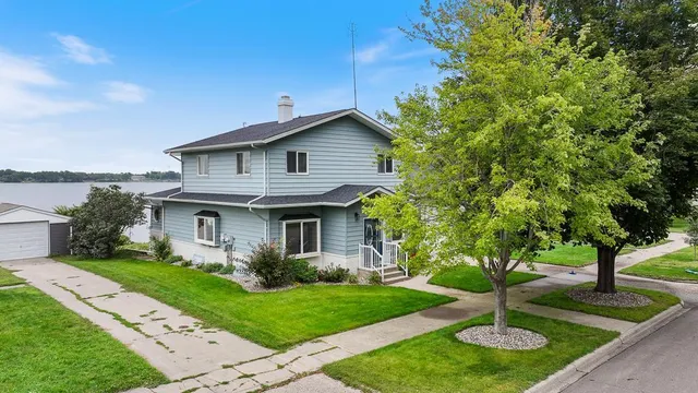 $219,000 | 220 Front Street, Cottonwood, MN 56229