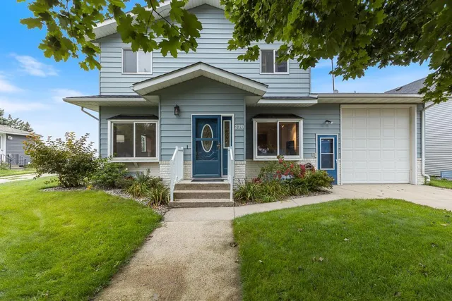 $219,000 | 220 Front Street, Cottonwood, MN 56229