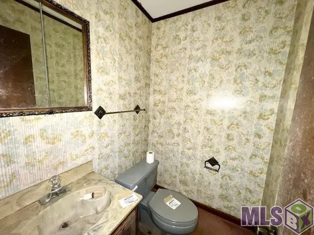 $326,500 | 203 Cedar Tree Drive, Thibodaux, LA 70301