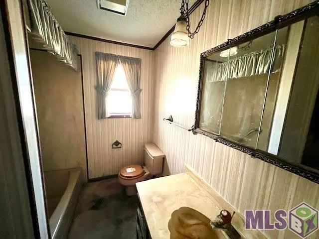 $326,500 | 203 Cedar Tree Drive, Thibodaux, LA 70301