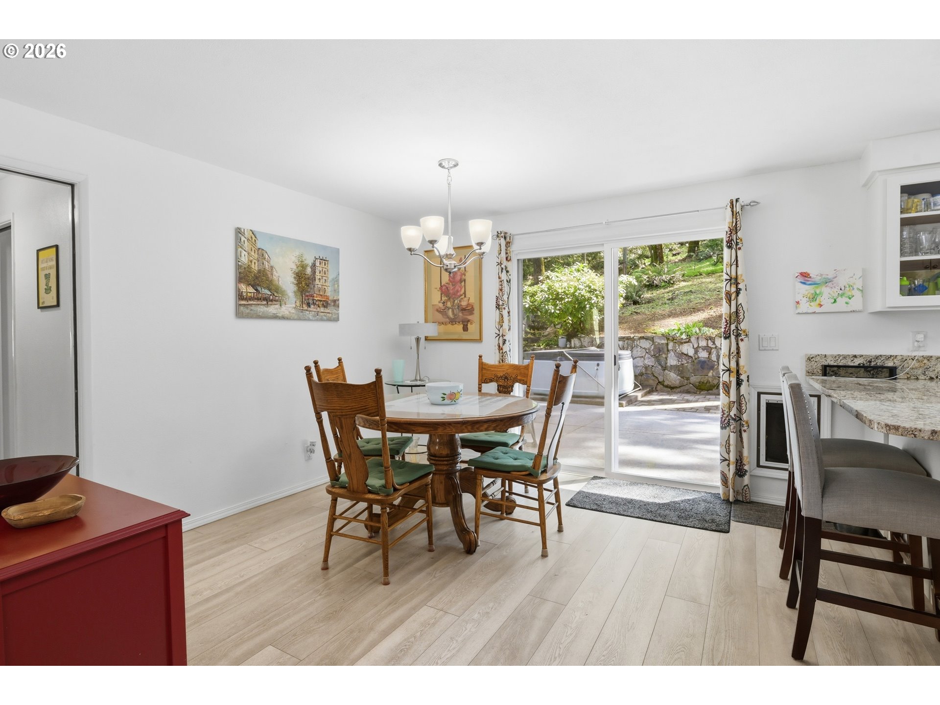 88119 Tiki Lane Springfield, OR 97478 - Photo 10 of 35 a dining room with furniture and wooden floor