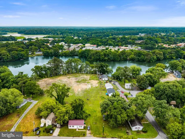 a view of a lake with houses