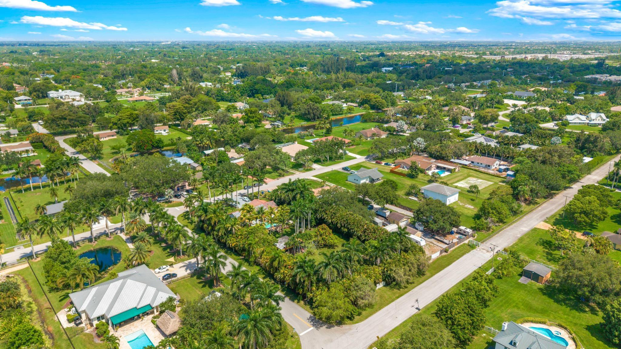 5021 Southwest 201st Terrace Southwest Ranches, FL 33332 - Photo 48 of 50 a view of a city