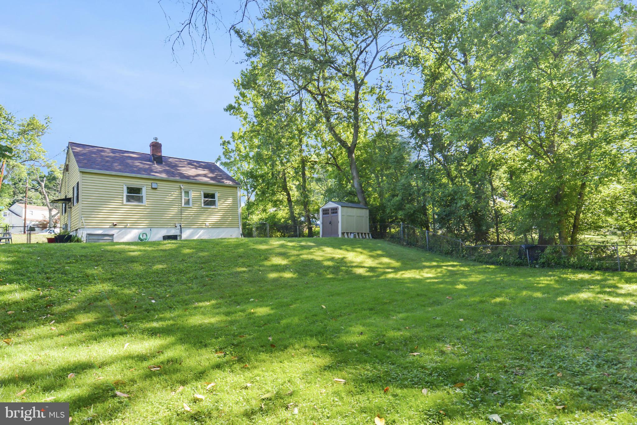 4400 Garrett Park Road Silver Spring, MD 20906 - Photo 28 of 30 Beautiful & very private backyard!